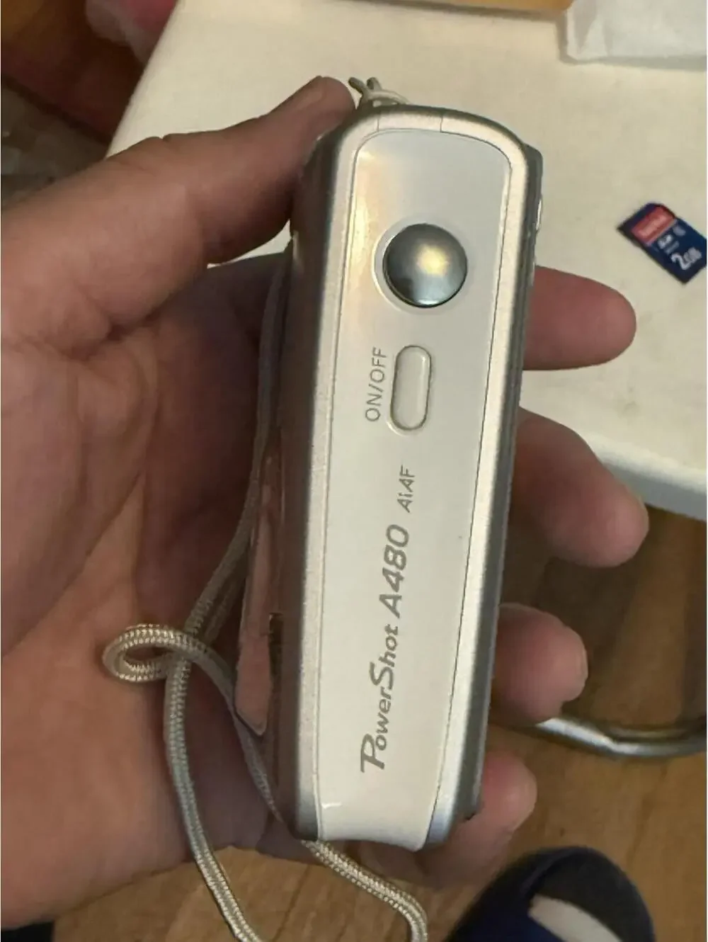 Canon PowerShot A480 Silver Digital Camera Compact with Accessories, Working